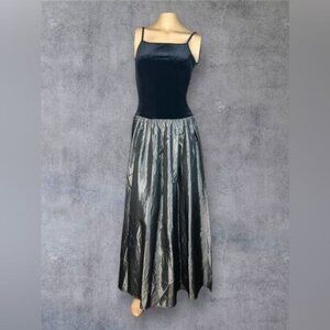Vintage 90s 579 Dress: Perfect for Prom